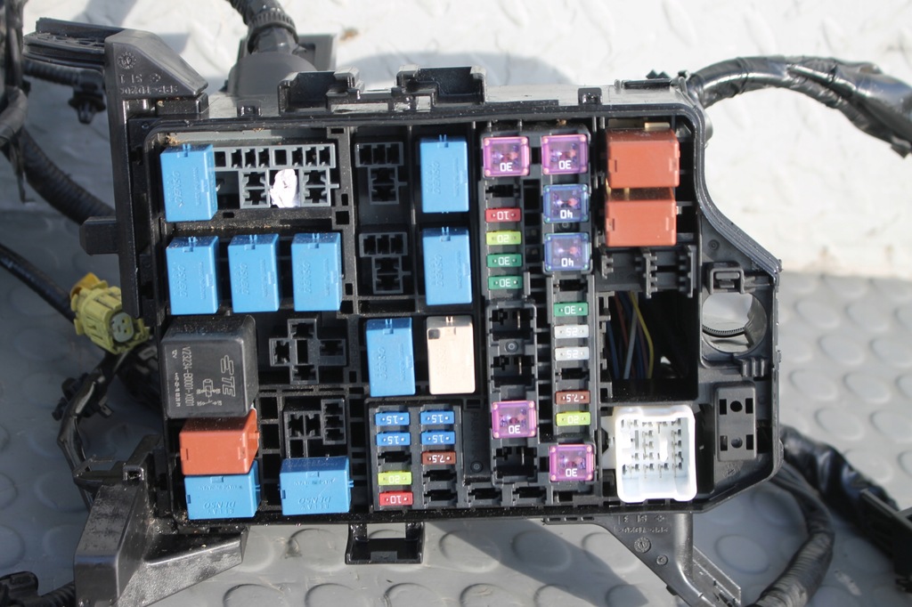 фото №5, Коробка запобіжників + джгут suzuki sx4 s-cross 1.0 boosterjet 16-21