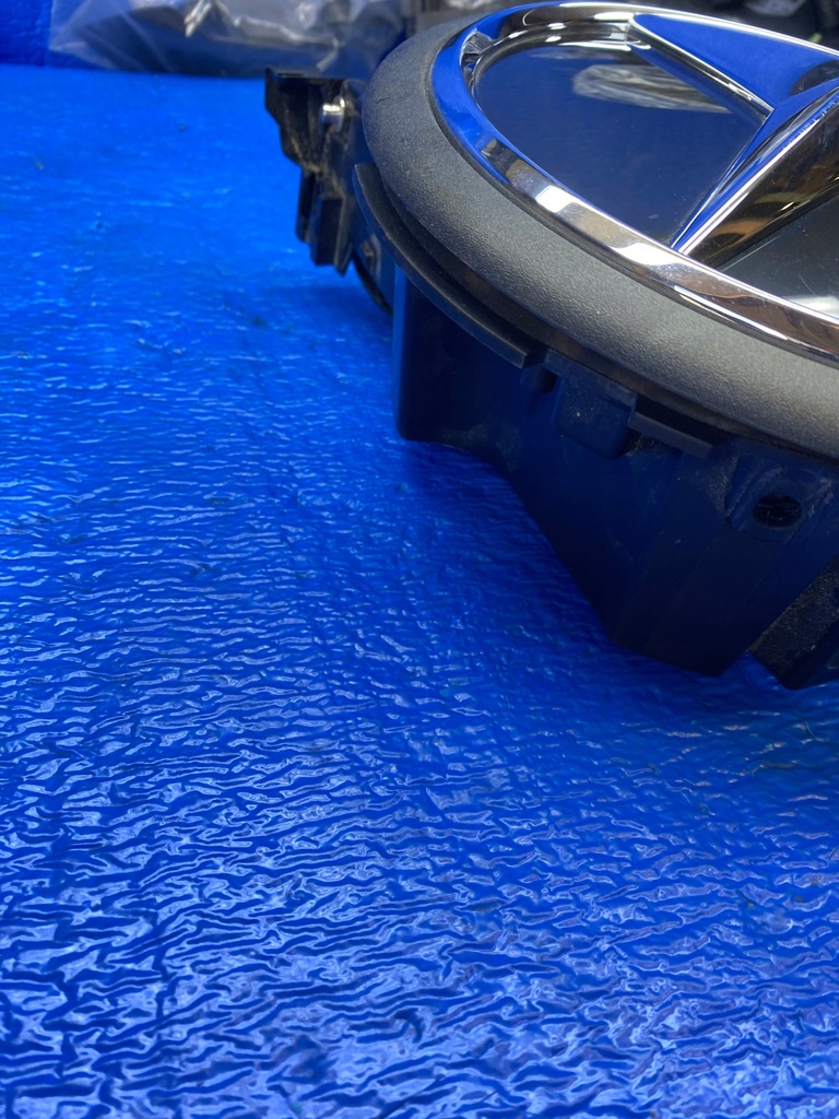 фото №5, Решётка радиатора эмблема значок разъём заливная горловина зарядки e-sprinter a910000000