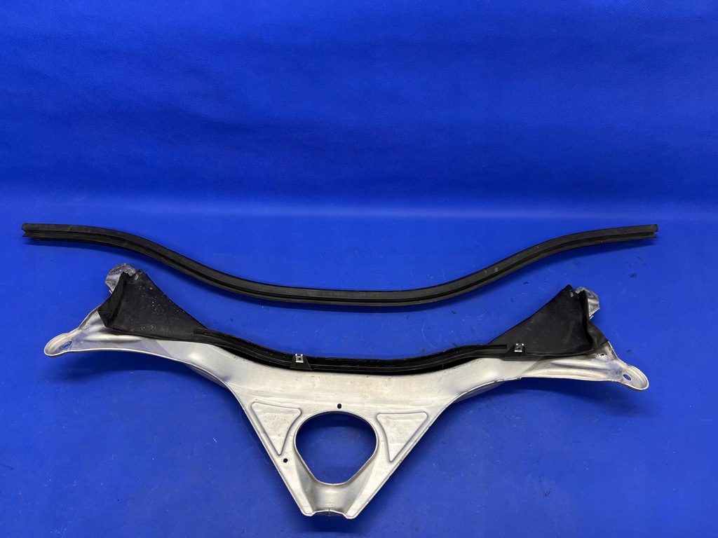 фото №5, Audi a6 a7 c7 4g кронштейн поперечний розпірка 4g0805645b 4g0806393