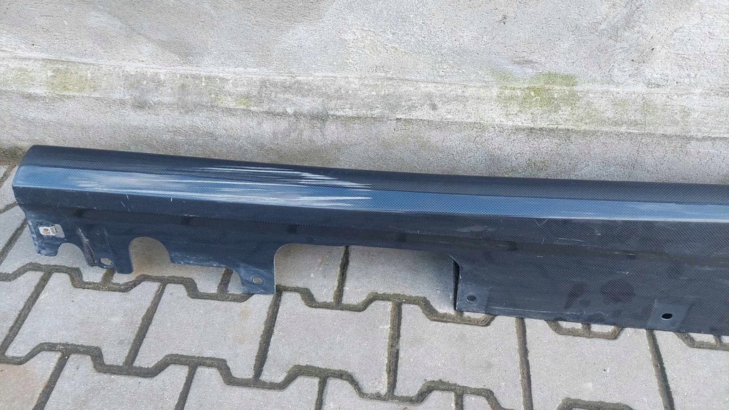 фото №13, Ferrari portofino f164 поріг молдинг поріг права карбон 2341