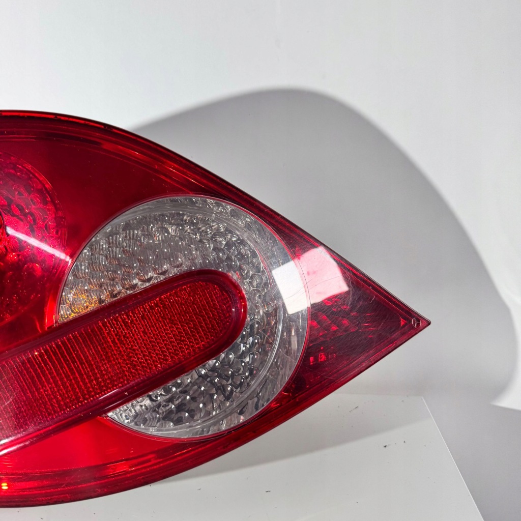 фото №4, Лампа левый задняя левая задняя mercedes klasa r w251 a2518200364