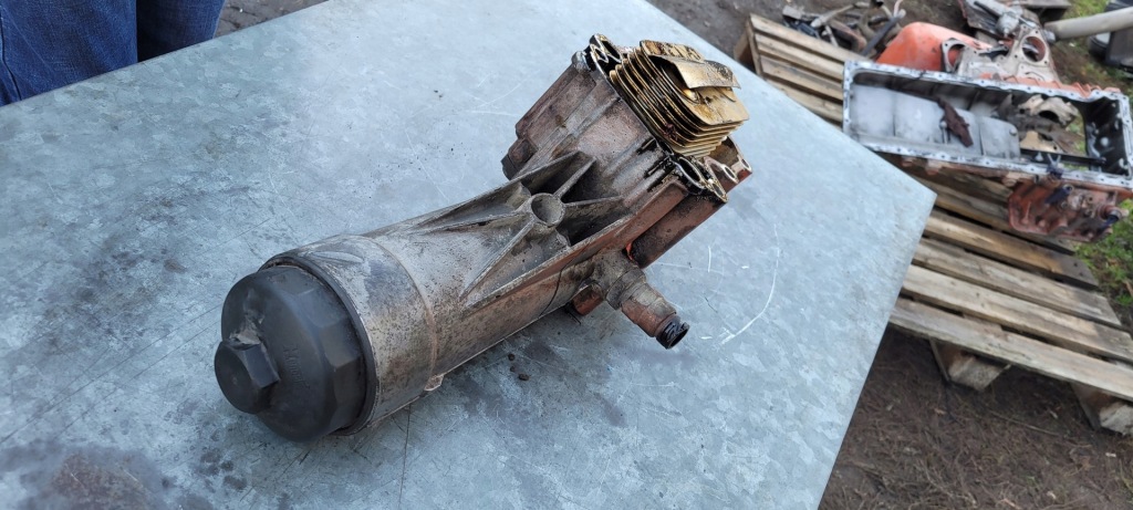 Основание корпус фильтра масла радиатор man tgm d0836 euro-5 290km 340km Оригинал