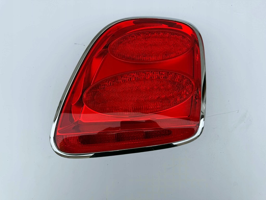 Купить Bentley continental flyiing spur 06-12 лампа правая задний  задняя led 7924