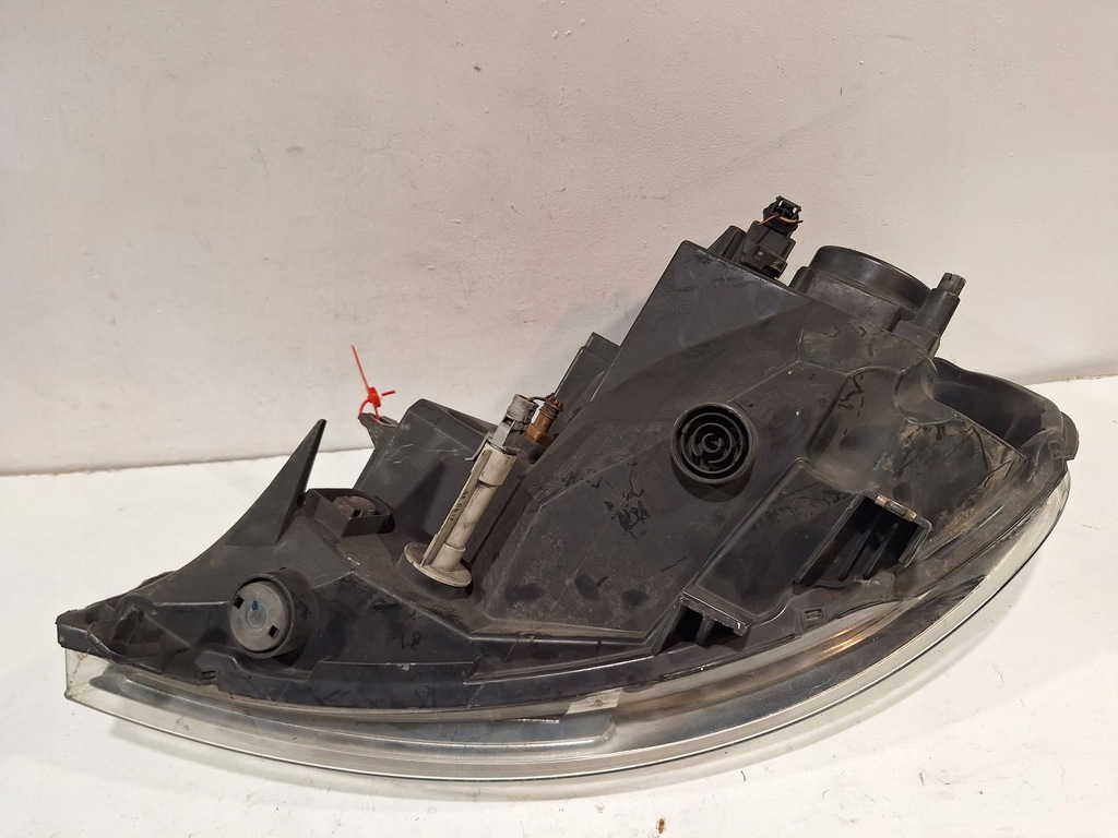 фото №7, Лампа перед правая 93859830 opel vivaro a trafic ii lift 06-