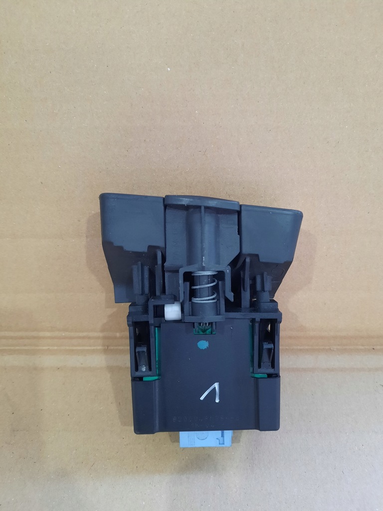 фото №4, Кнопка важіль ручка гальма ручного renault vel satis 8200048588