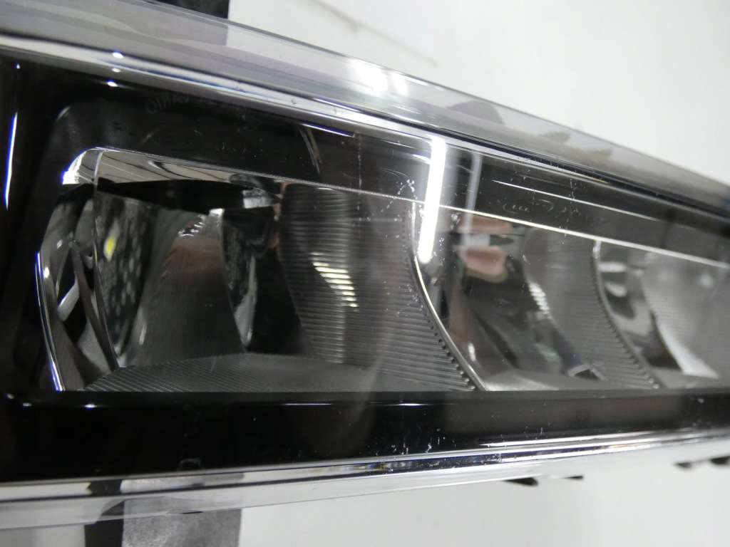 Протитуманна фара світлодіоди bmw 3 g20/g21 правий 1 лівий 109. в Україні