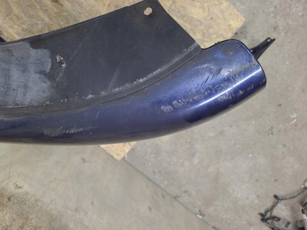 Бампер перед volkswagen touran 2nd facelift 2011 Доставка