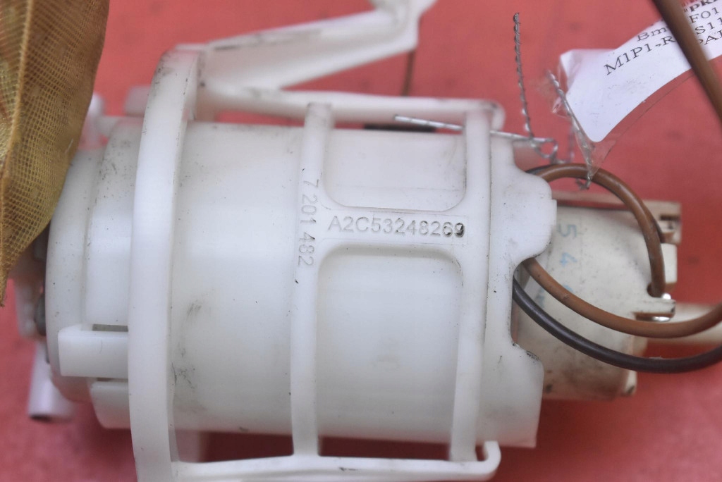 Насос помпа топлива a2c53248269 bmw f01 f02 4.4 v8 407 km 08-12 Цена