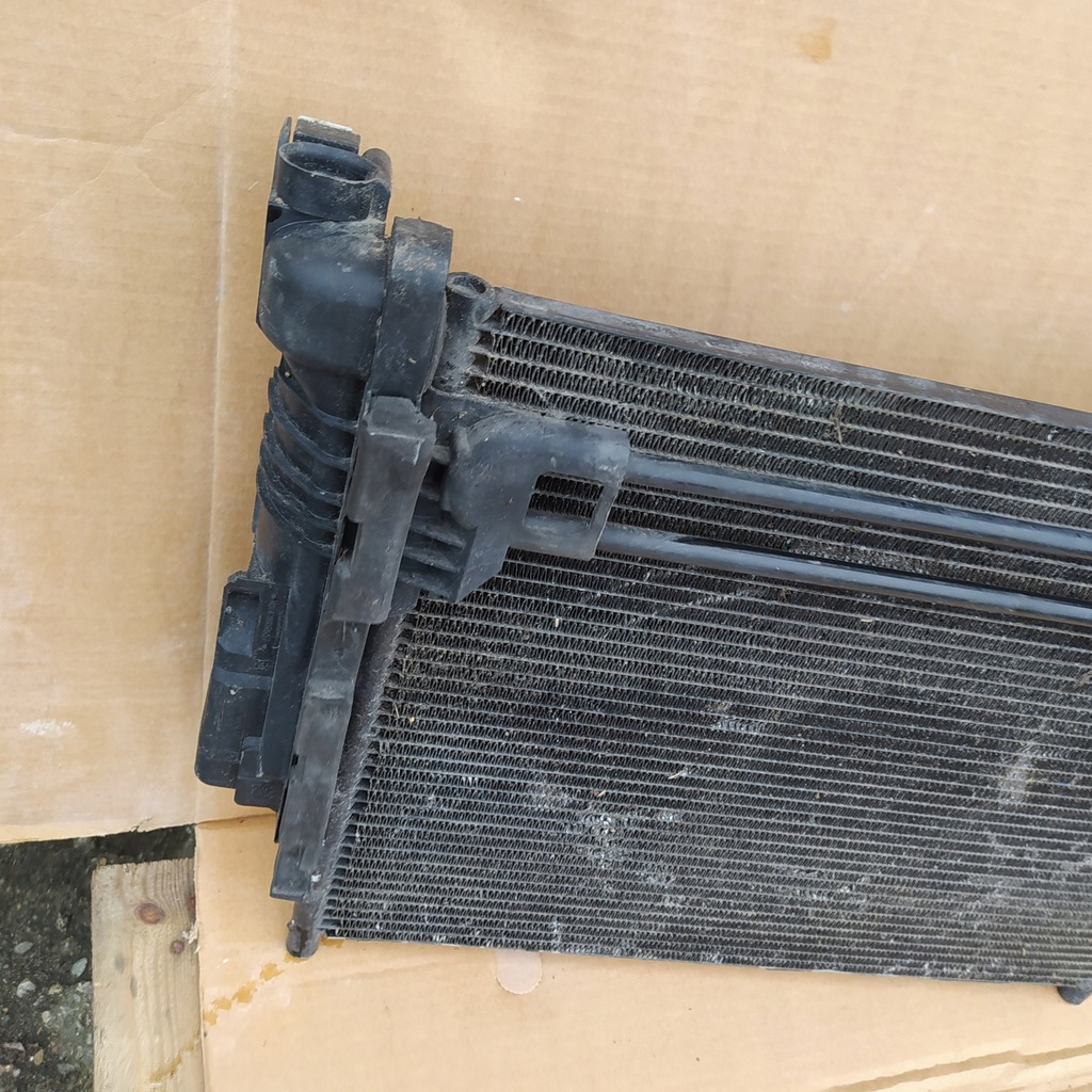 фото №5, Bmw e46 3 2.0d радиатор кондиционера 8377614