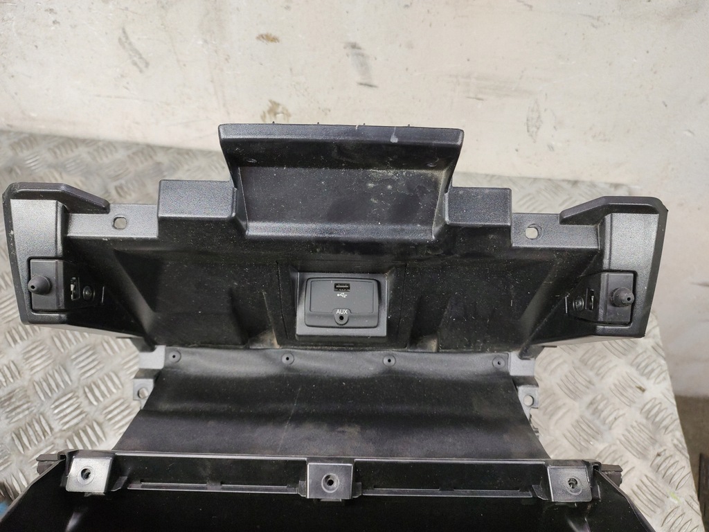 фото №10, Бардачок консоли jumper ii ducato iii lift boxer ii 1313133070 aux usb