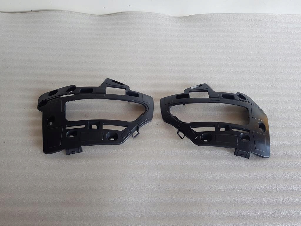 фото №1, Citroen c4 picasso ii направляющая бампера p/l задняя