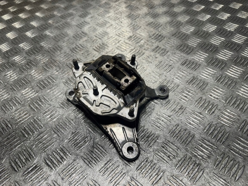 фото №1, Подушка кронштейн коробки передач audi a5 8w 8w0399156