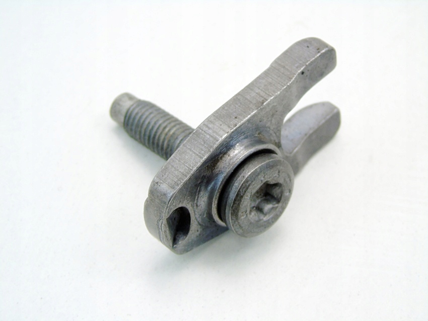 фото №1, Кріплення форсунки 1.5 dci clio 3 modus logan sandero duster scenic laguna