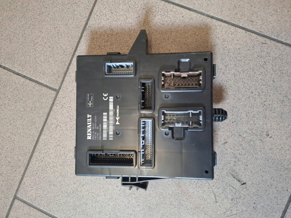 фото №1, Dacia sandero iii 21- модуль bcm 284b10236r