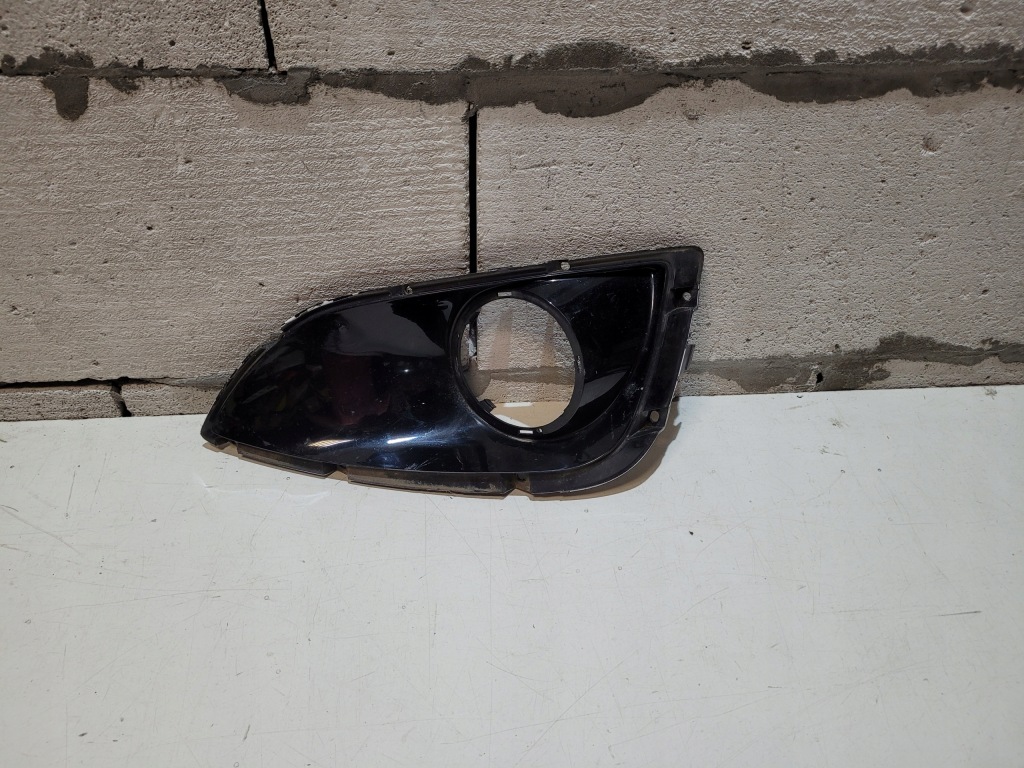 фото №1, Решётка бампера правый перед hyundai ix 35 ix35