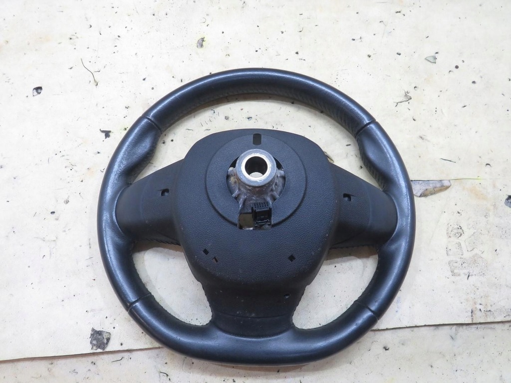 фото №6, Воздуховод mulitifunkcyjna кожа megane iv rs 484005825r