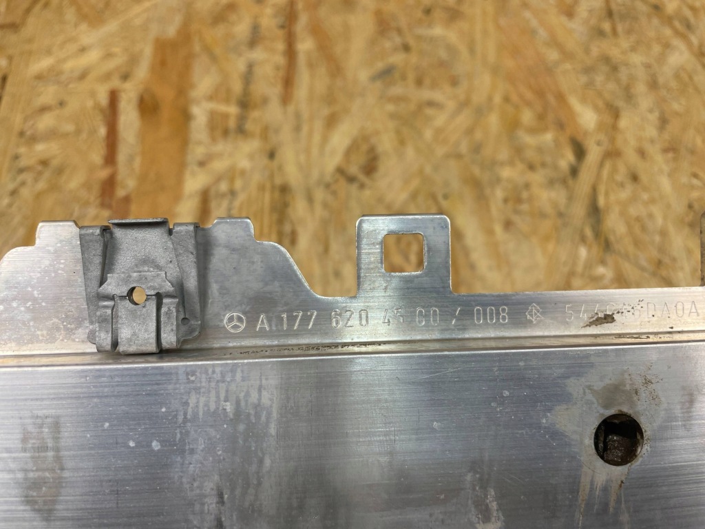 фото №12, Балка pod радіатор зона mercedes w177 w247 w118 a1776204500