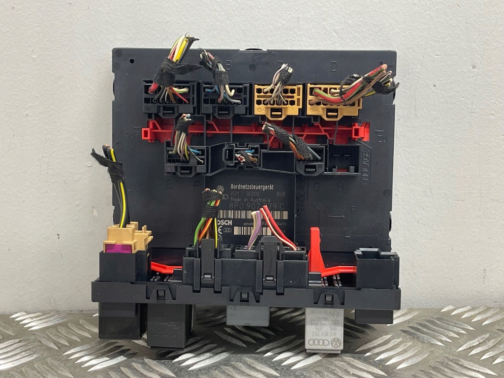 фото №1, 2004 audi a3 s3 8p модуль комфорта 8p0907279b