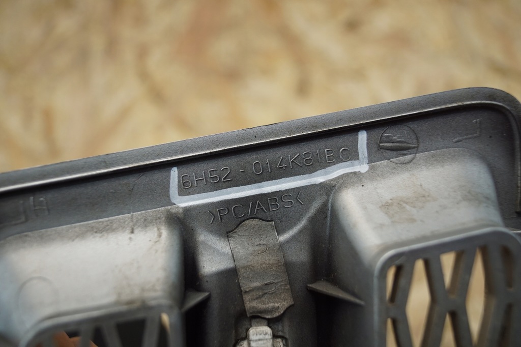 фото №9, Решітка крила ліва land rover freelander ii 6h52-014k81-bc