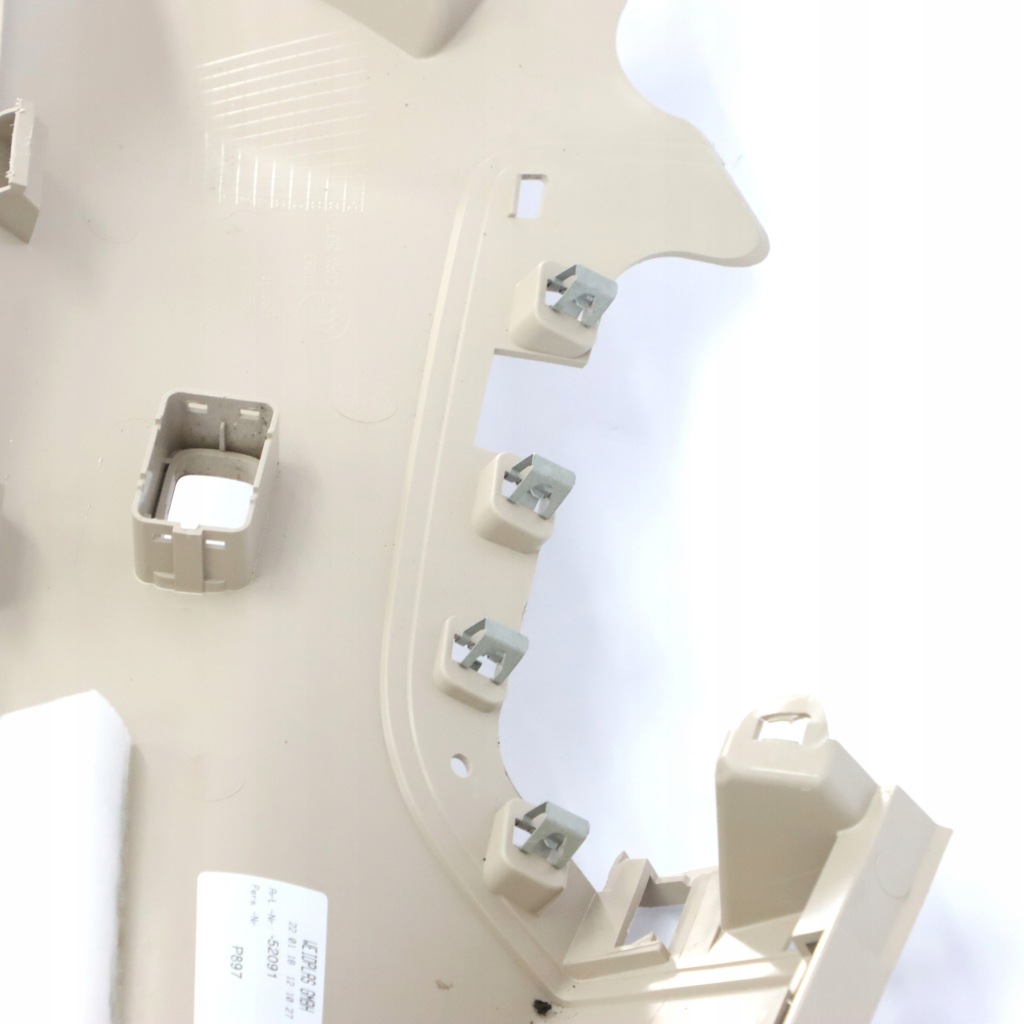 фото №13, Mercedes x253 защита стойка колонки правый задняя beż a2536903601