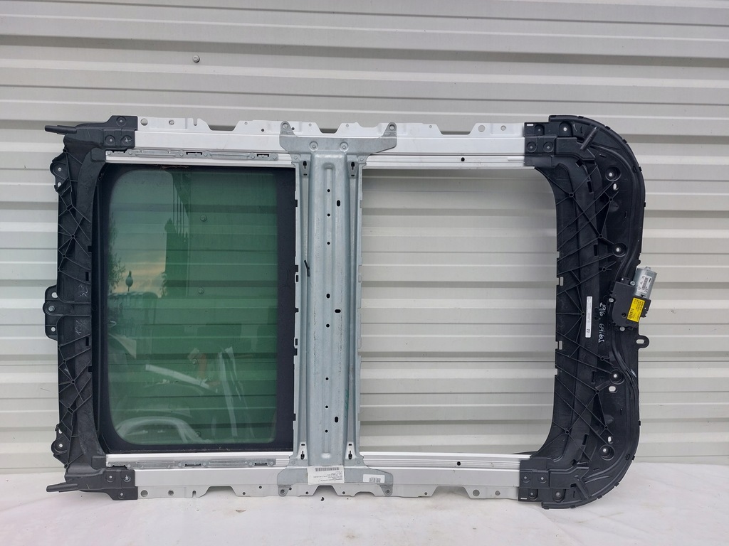 фото №10, Люк панорама крыша mini clubman f54 15-22r eu