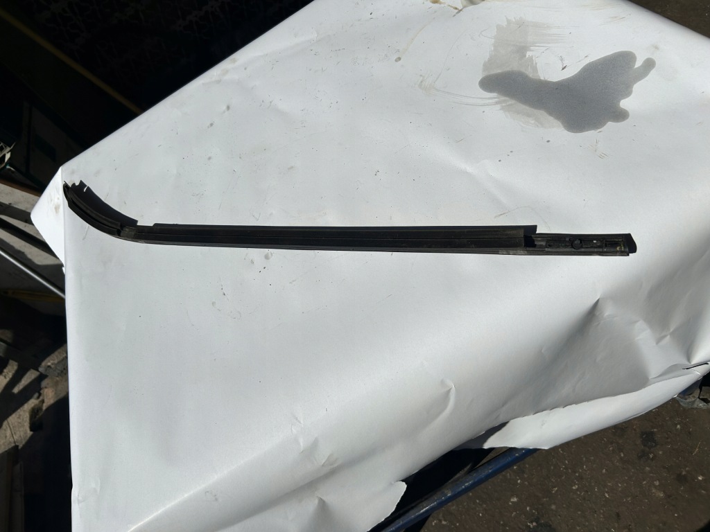 фото №3, Opel corsa e молдинг двері лівий перед хром