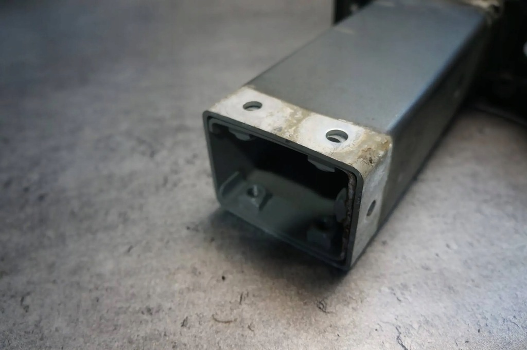 фото №6, Зона деформации лонжерон левая audi tt 8j 8j0806109d