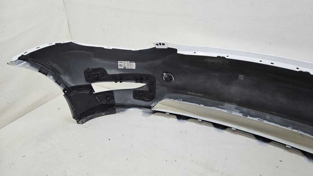 фото №10, Бампер перед передний tesla model y оригинал