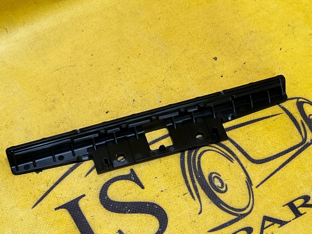 фото №2, Защита пластик заглушка lr discovery v l550