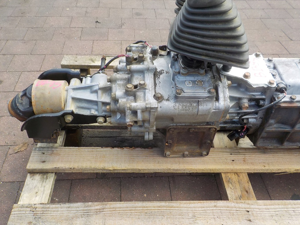 фото №10, Mitsubishi l200 iii 05r 2.5 td 116km коробка передач передач m011s5a009 + редуктор
