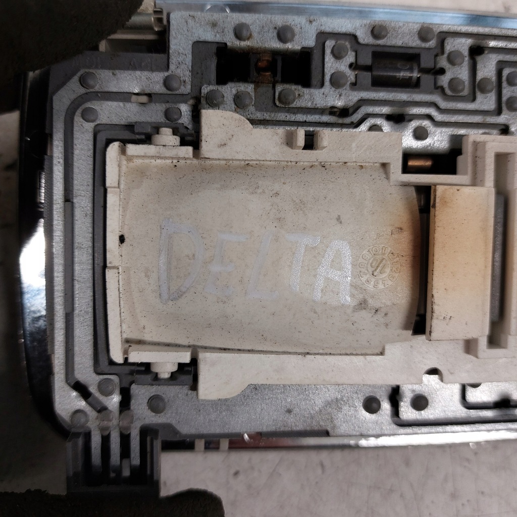 фото №11, Lancia delta лампа салону стельовий 0884900 735244963 735506590 olsa