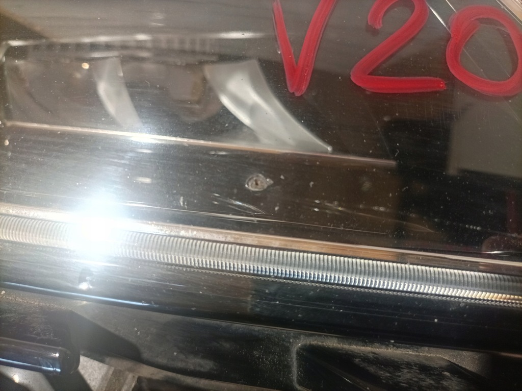 фото №12, Лампа правая правый full led skoda kodiaq 566941016h