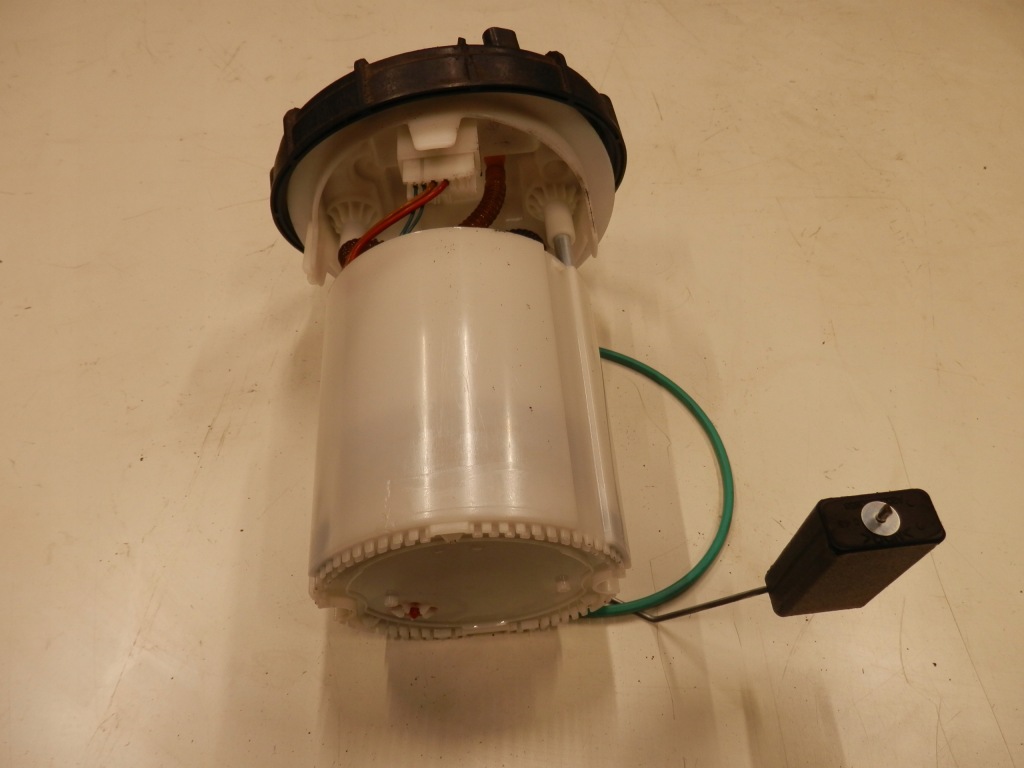 фото №1, Peugeot 207 1.4 8v насос пального 9684934480