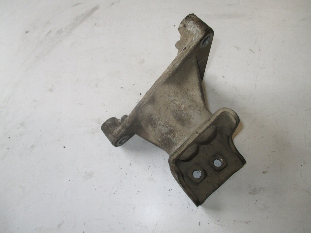 фото №2, Кронштейн кронштейн renault mascott 3.0 04-10