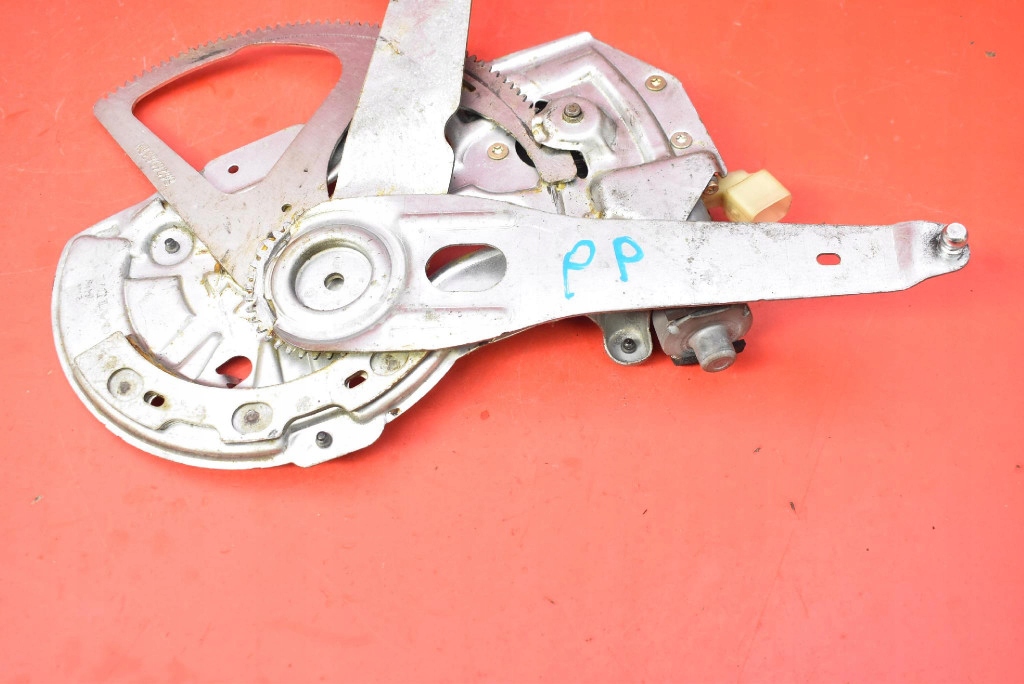 фото №8, Підйомник скло правий перед eu 8626963rh volvo v70 2 ii 00-05