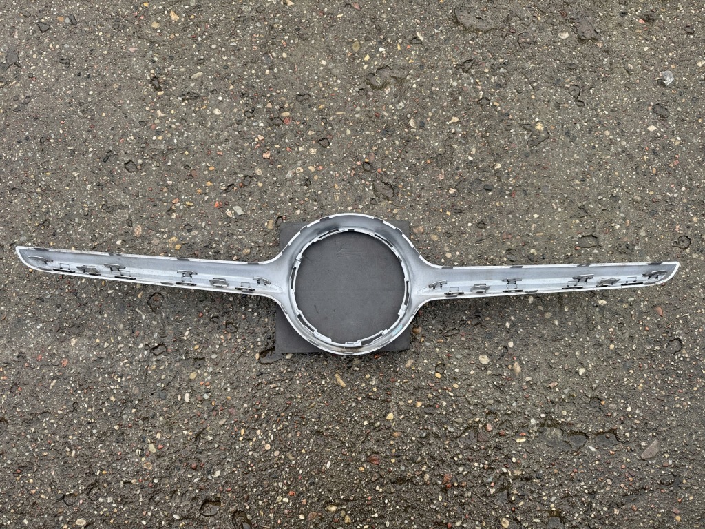 Mercedes e klasa 238 купе кабріолет  16- решітка радіатора решітка радіатора повітропровід повітря Доставка