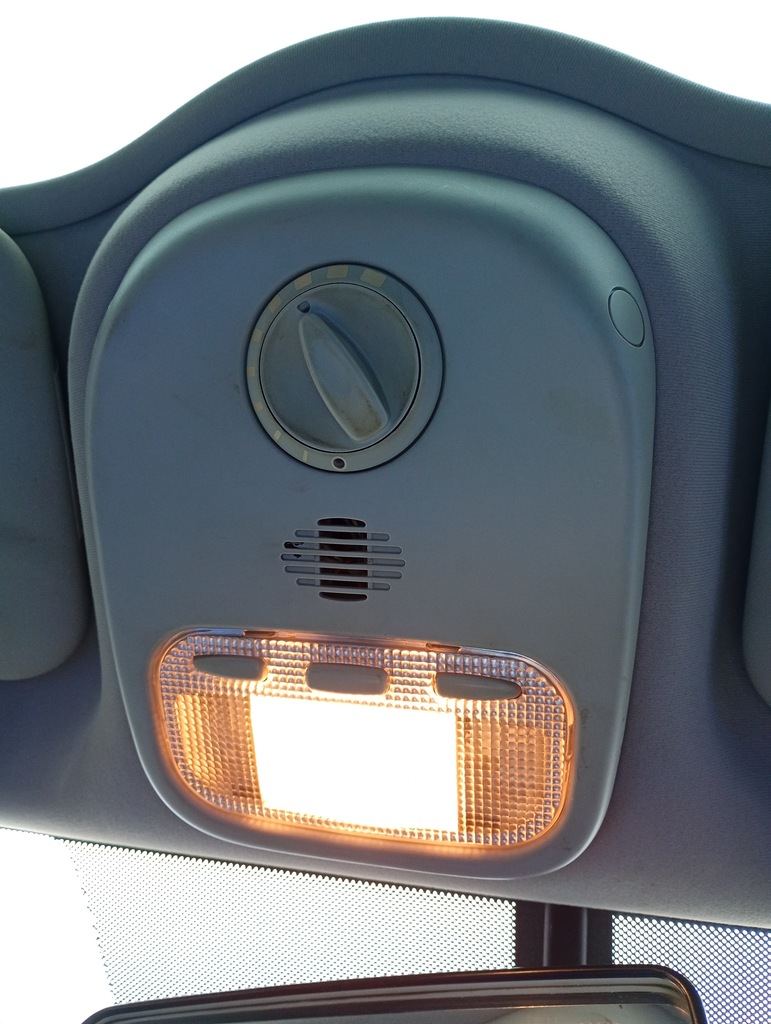 фото №1, Peugeot 407 sw 04-10 освітлення кабіни лампа внутрішня стельова