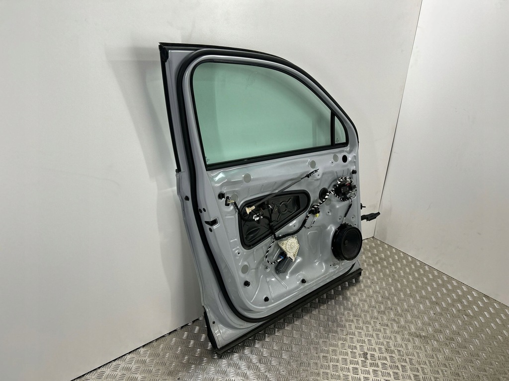 фото №15, Volkswagen tiguan 2018 перед сторона ліва двері передні