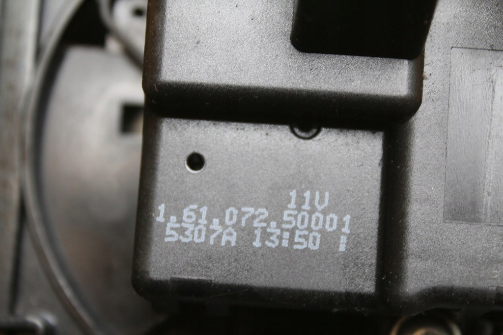 фото №9, Панель переключателей cls w219 a2116800552