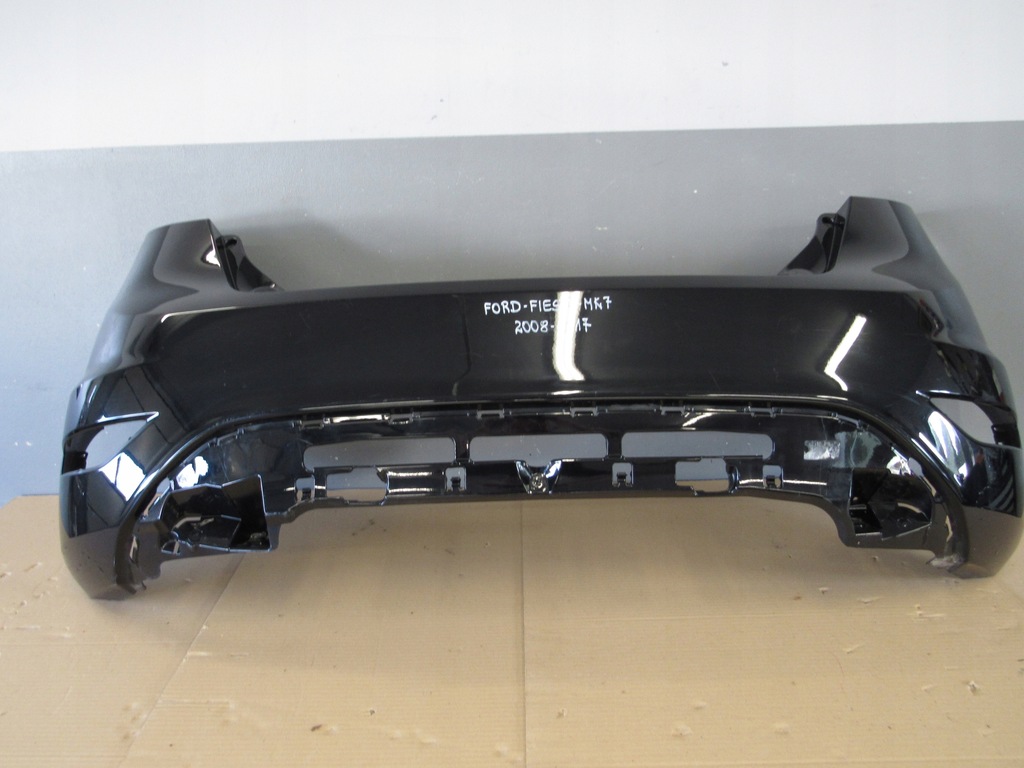 фото №1, Ford fiesta mk7 2008-2017 бампер задняя