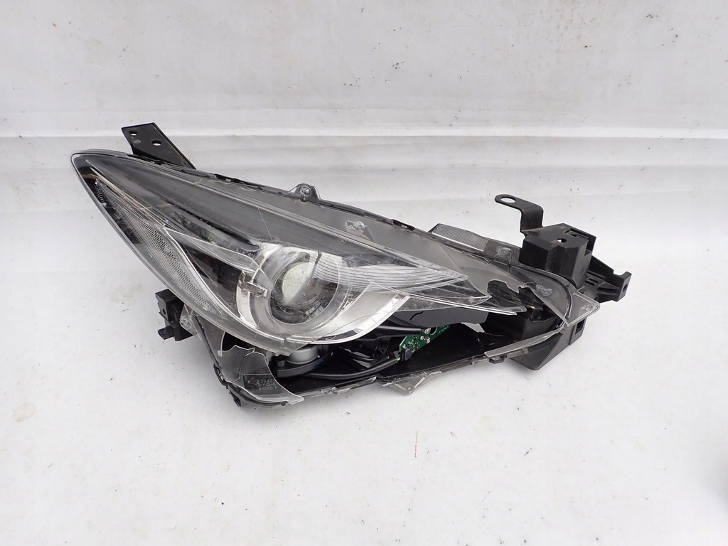 фото №1, Mazda 3 iii 13-16 лампа перед передня права