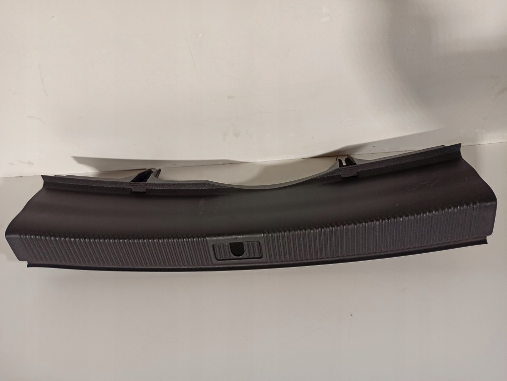 фото №1, Audi a5 захист край багажника 8t8864483