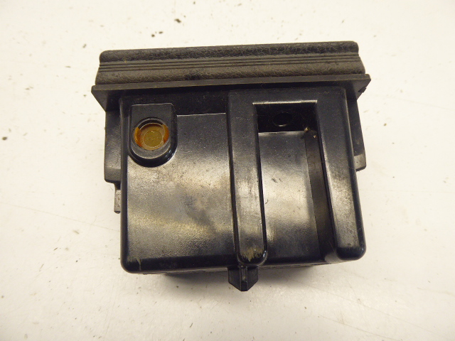 фото №3, Clio i пепельница 7700799113