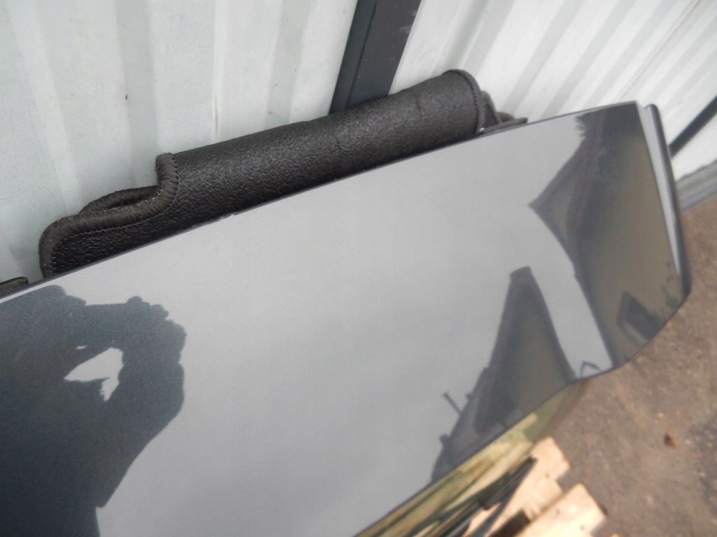 фото №8, Крышка багажника багажника задняя комплектная volvo c30 06-