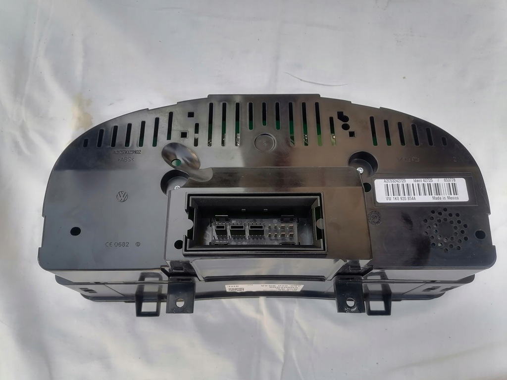 фото №5, Vw golf v jetta счетчик приборная панель 1k0920854a