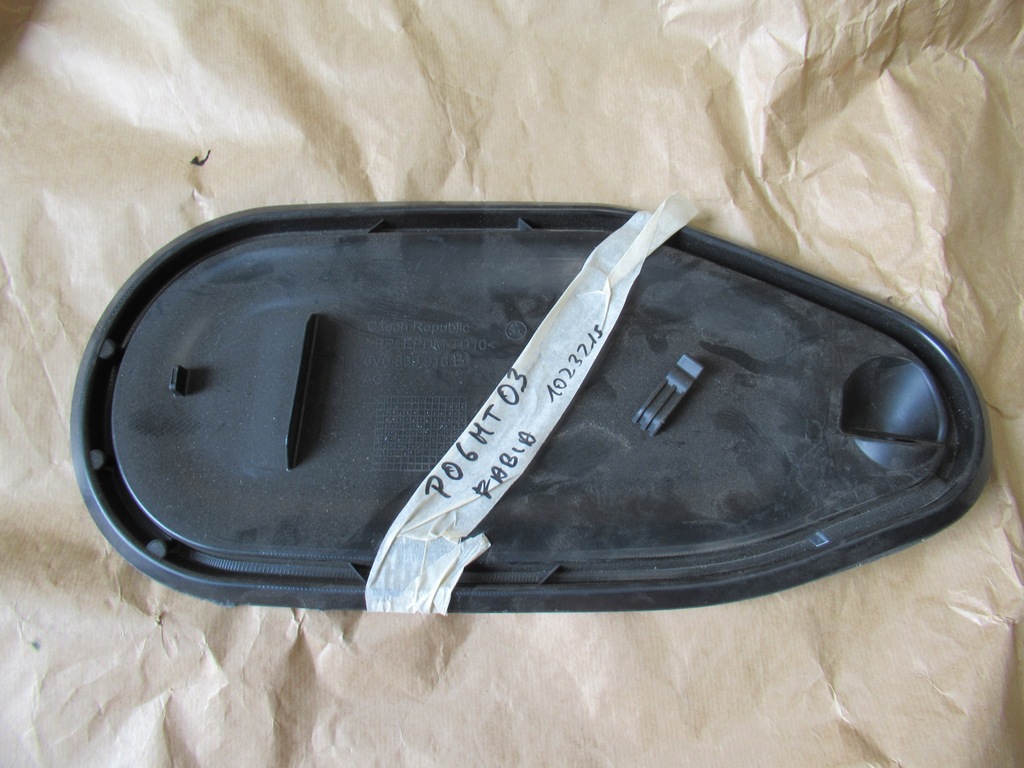 фото №1, Заглушка дверь правая перед skoda fabia iii