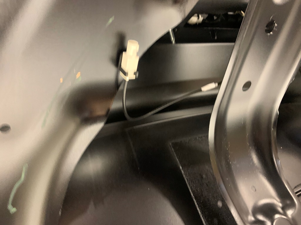 фото №10, Maserati ghibli iii крышка багажника задняя багажника+ камера