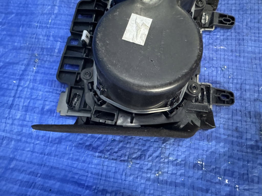 Держатель на кружки ds7 рестайлинг  9810059177 Недорого