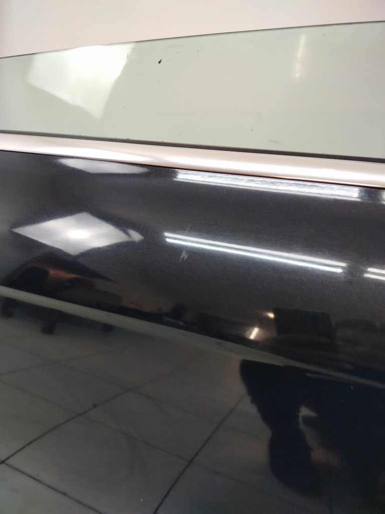 Audi a4 b8 универсал 07r- дверь правое задние правая  задний lz9y с Разборки