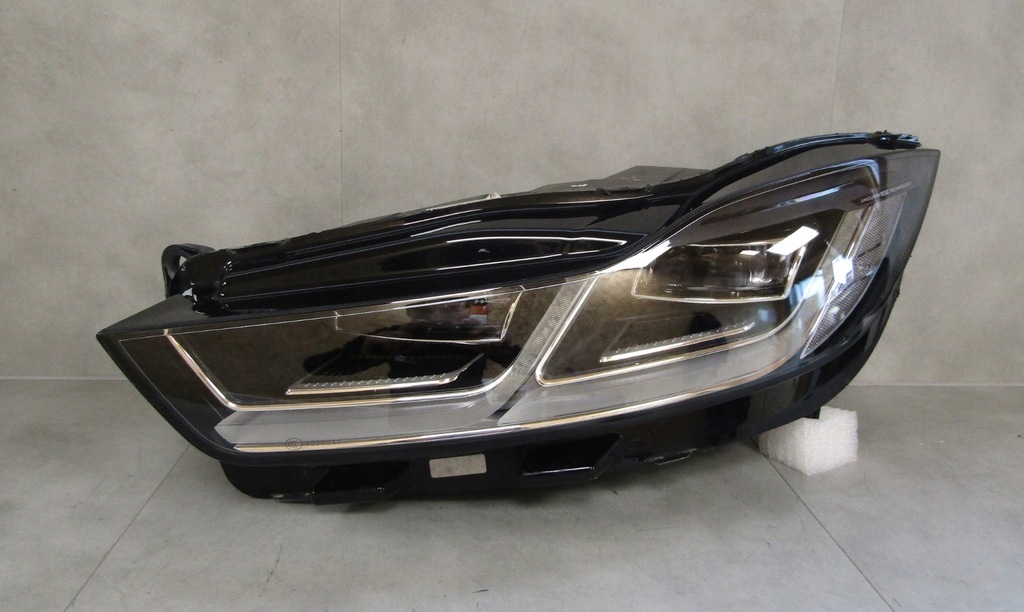 фото №1, Лампа перед jaguar ipace i-pace full led mid 18- lh левая j9d3-13w030